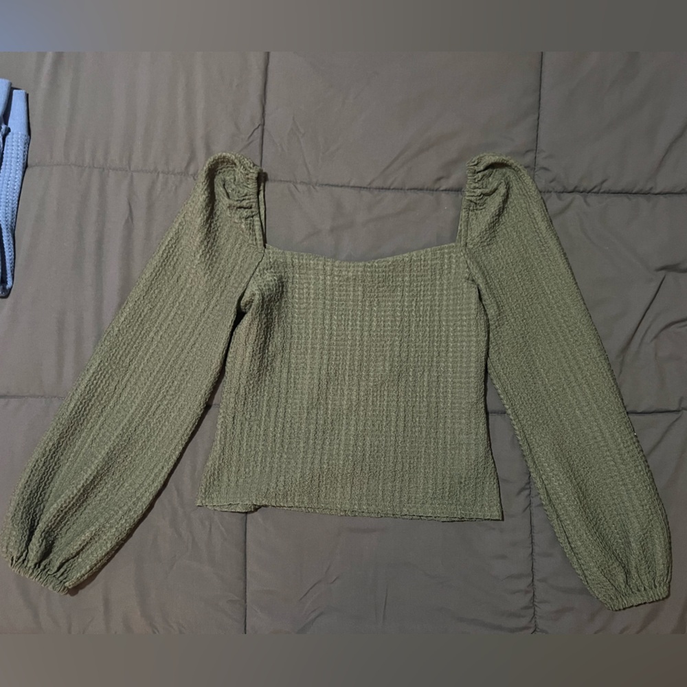 Express One Eleven top Size Small